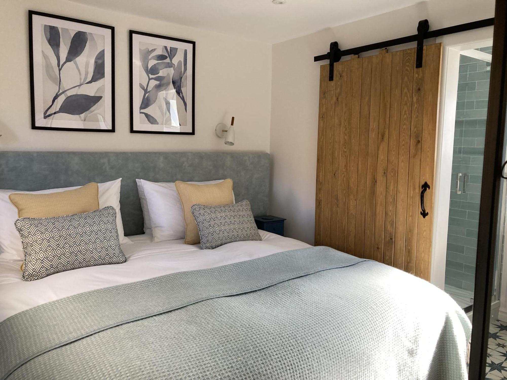 Finwood Green Farm Holiday Cottages-The Calf Shed And The Milk Parlour 헨리인아덴 외부 사진