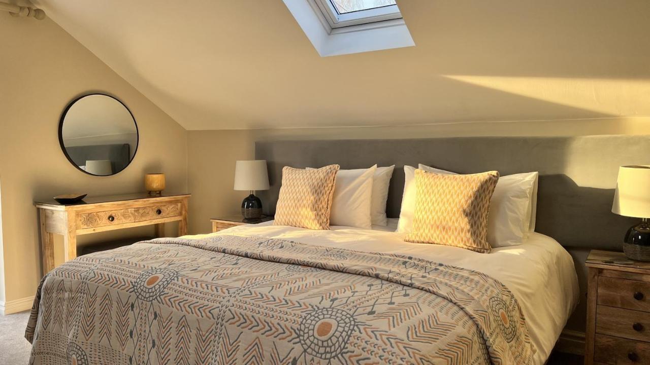 Finwood Green Farm Holiday Cottages-The Calf Shed And The Milk Parlour 헨리인아덴 외부 사진