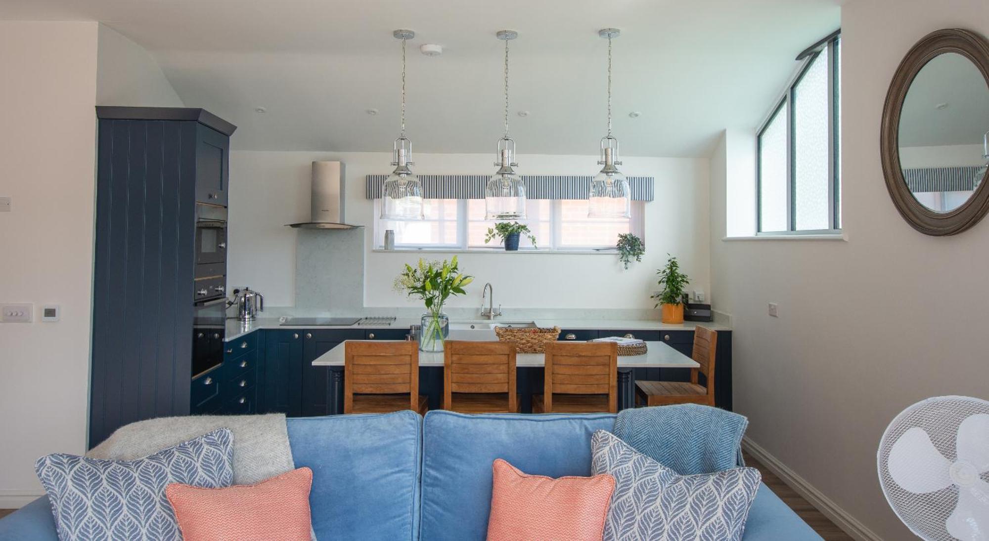 Finwood Green Farm Holiday Cottages-The Calf Shed And The Milk Parlour 헨리인아덴 객실 사진